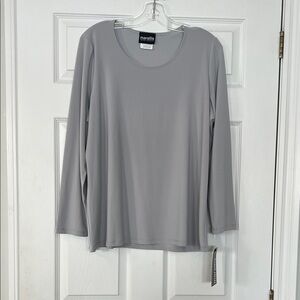 Women's Long Sleeve Top in Gray